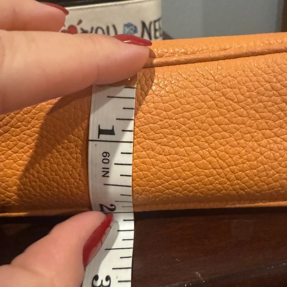EUC Coach Authentic Small Nolita Wristlet 19 With Prairie Rivets